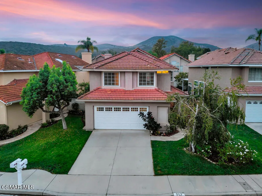 323 Ocho Rios Way Oak Park, CA 91377