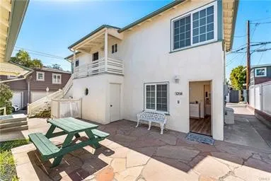 320 Myrtle Street Laguna Beach, CA 92651