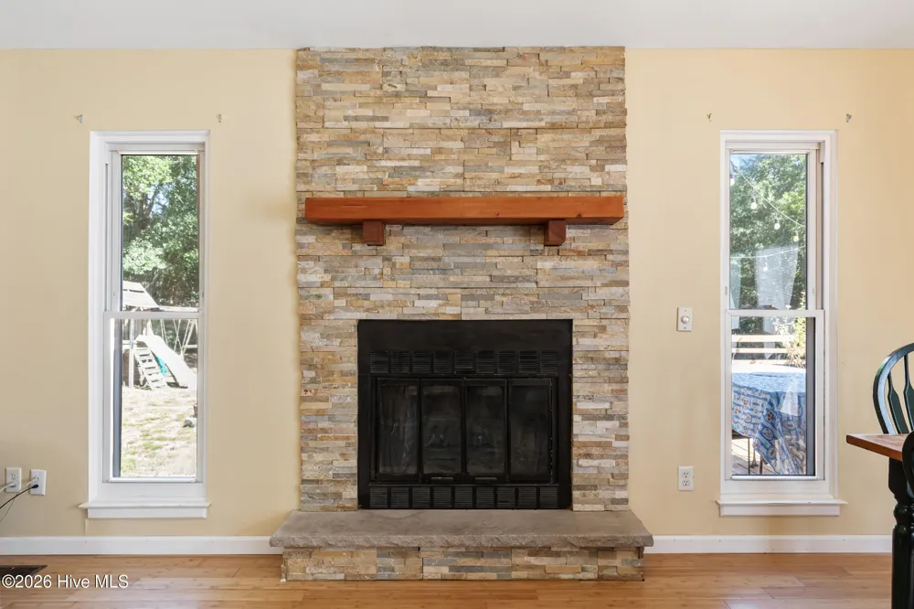 327 Green Meadows Drive Wilmington, NC 28405