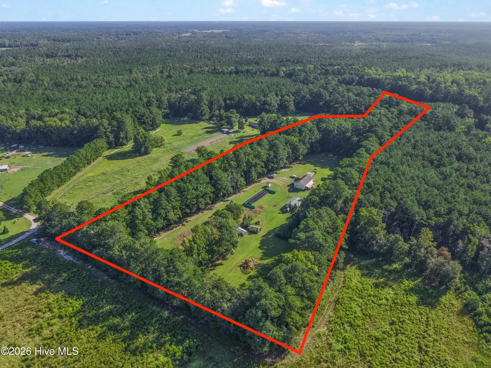 5521 Rl Lewis Lane SE Bolivia, NC 28422