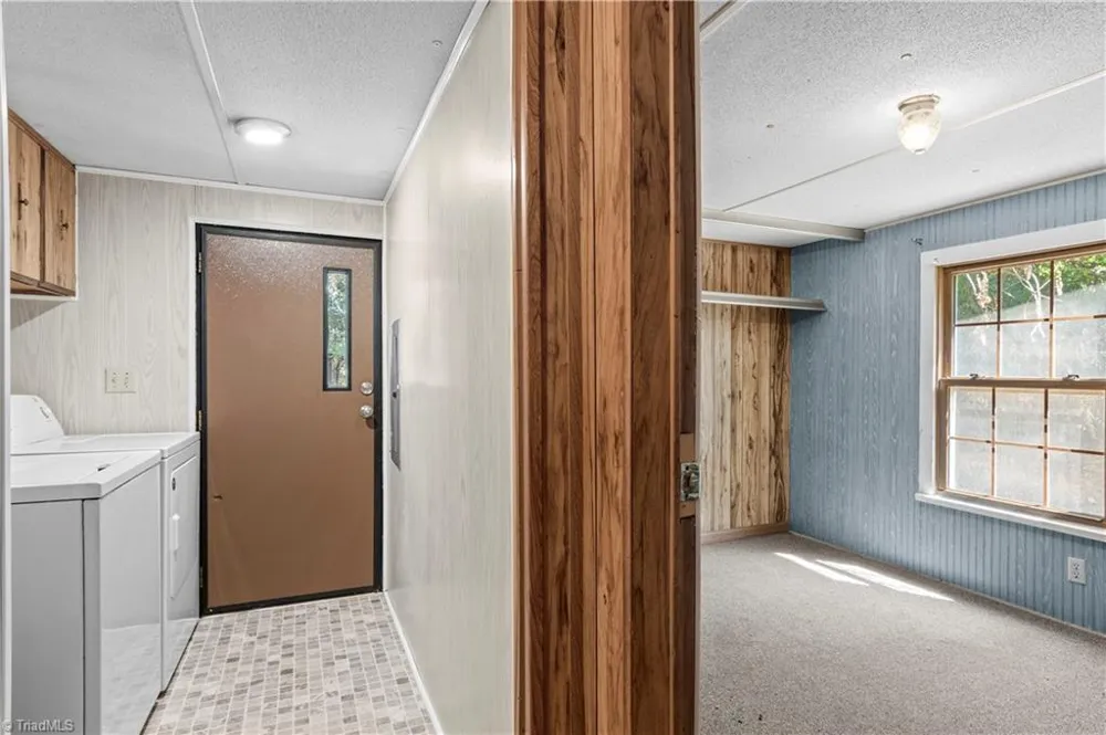 3508 Lottie B Road Jonesville, NC 28642