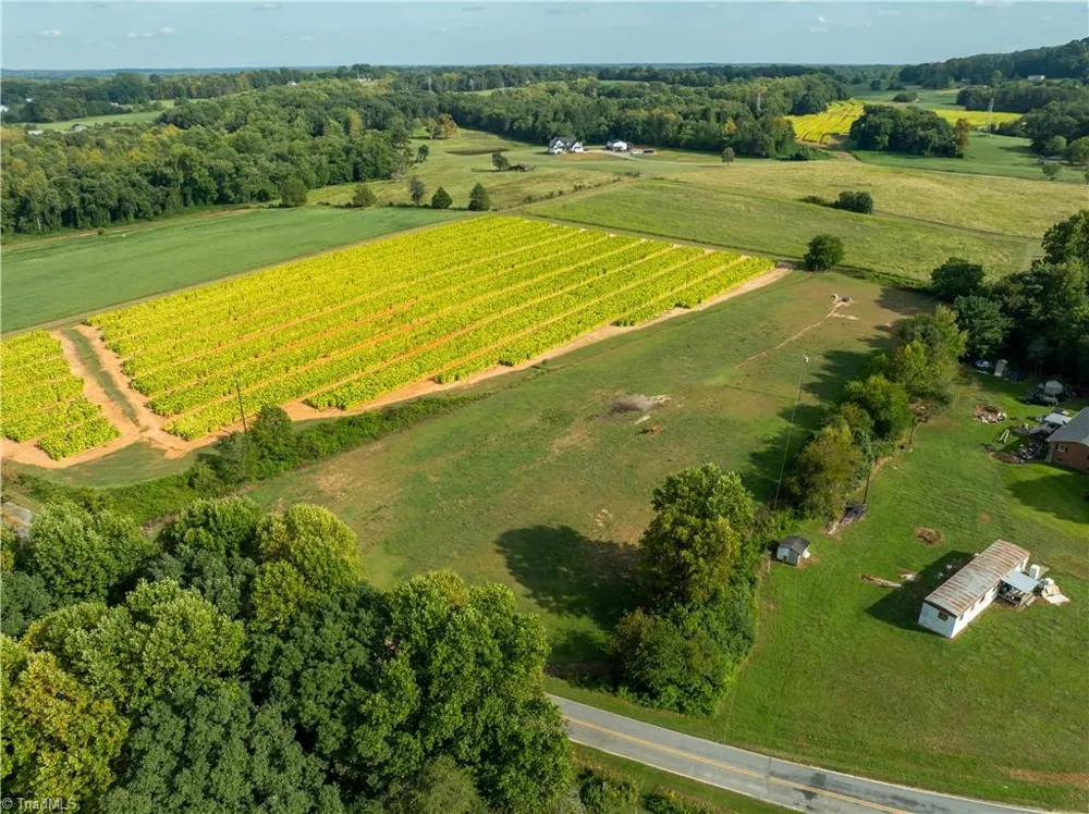 3508 Lottie B Road Jonesville, NC 28642