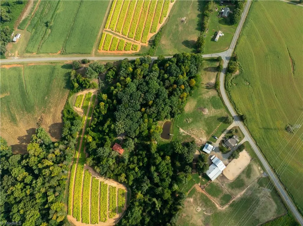 3508 Lottie B Road Jonesville, NC 28642