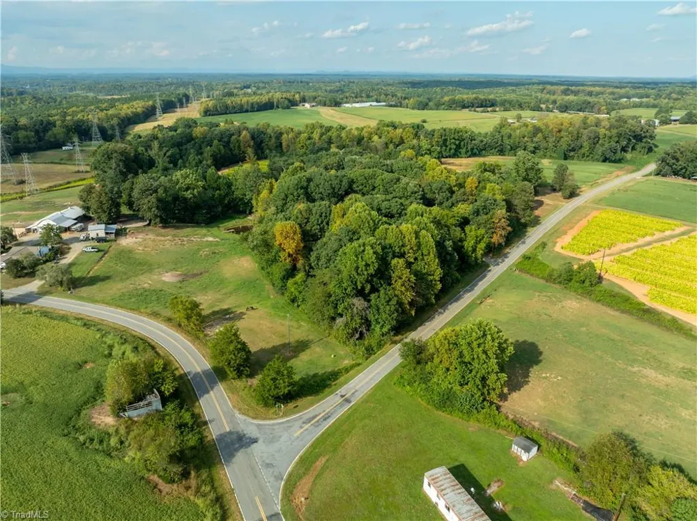 3508 Lottie B Road Jonesville, NC 28642