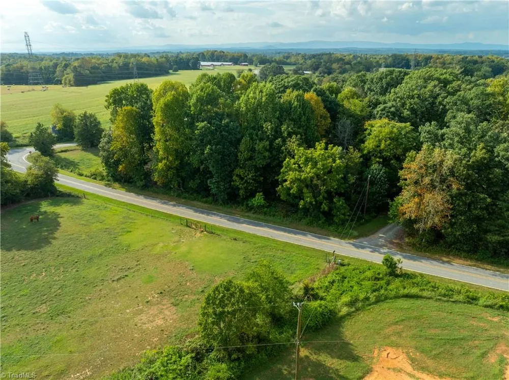 3508 Lottie B Road Jonesville, NC 28642