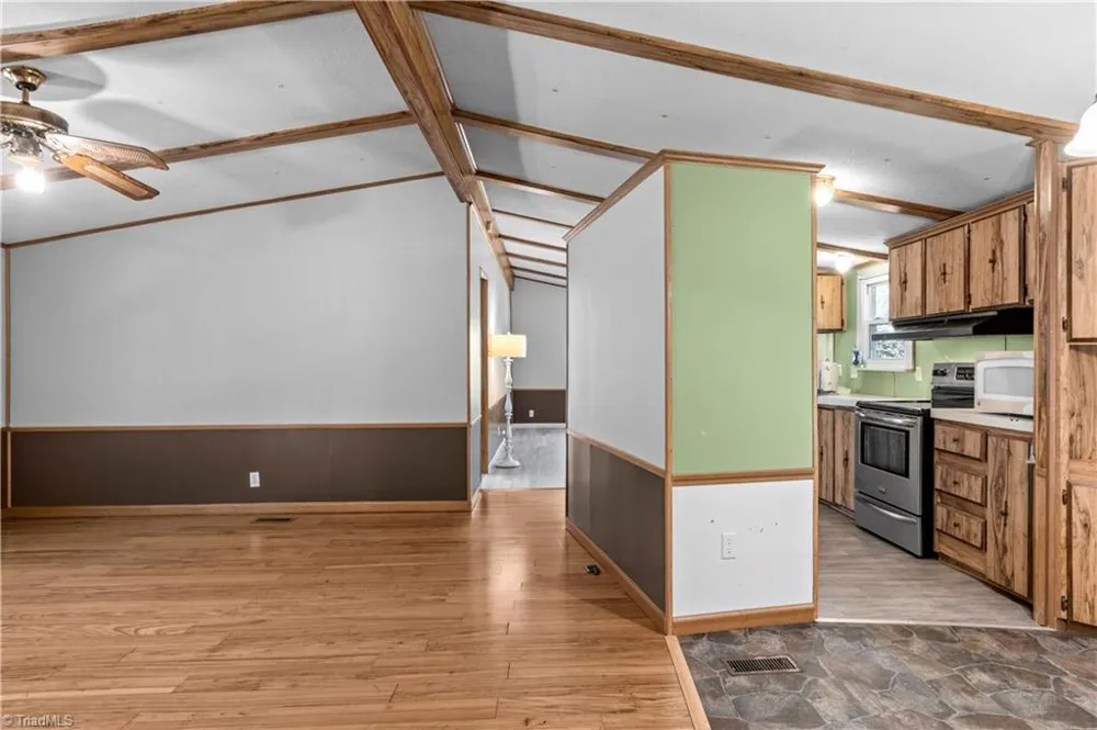 3508 Lottie B Road Jonesville, NC 28642