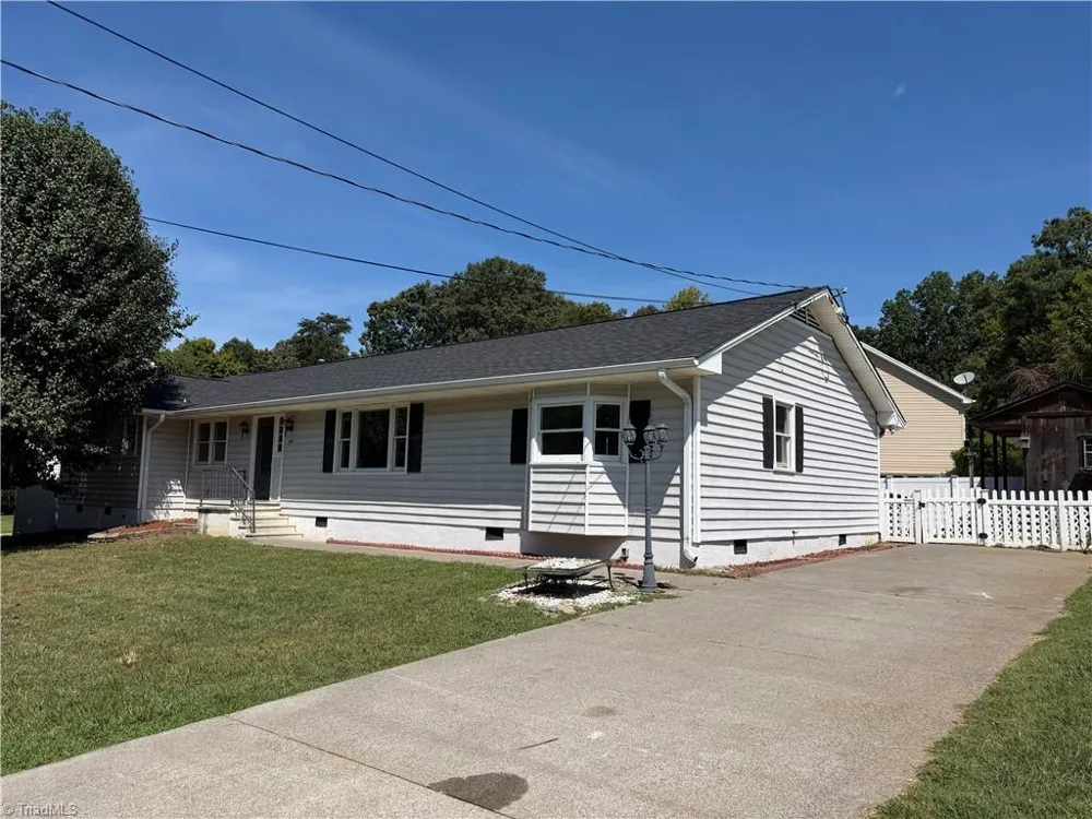 101 Tipperary Lane Winston-Salem, NC 27104