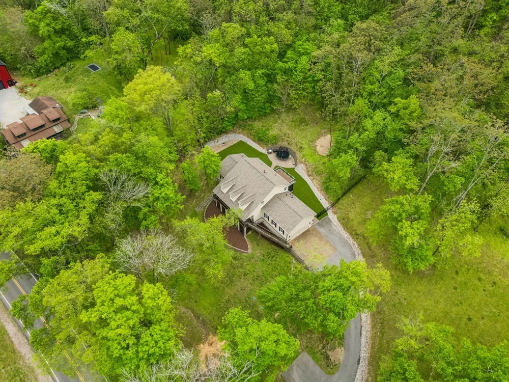 2288 N Berrys Chapel Rd Franklin, TN 37069