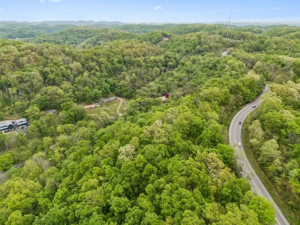 2288 N Berrys Chapel Rd Franklin, TN 37069