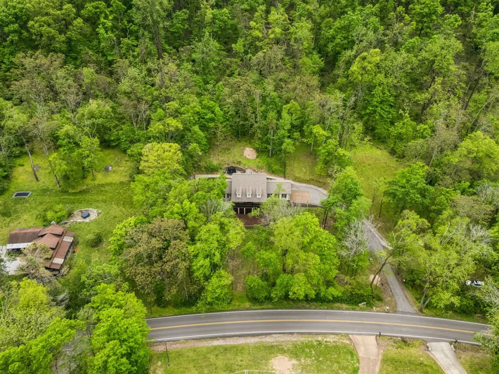 2288 N Berrys Chapel Rd Franklin, TN 37069
