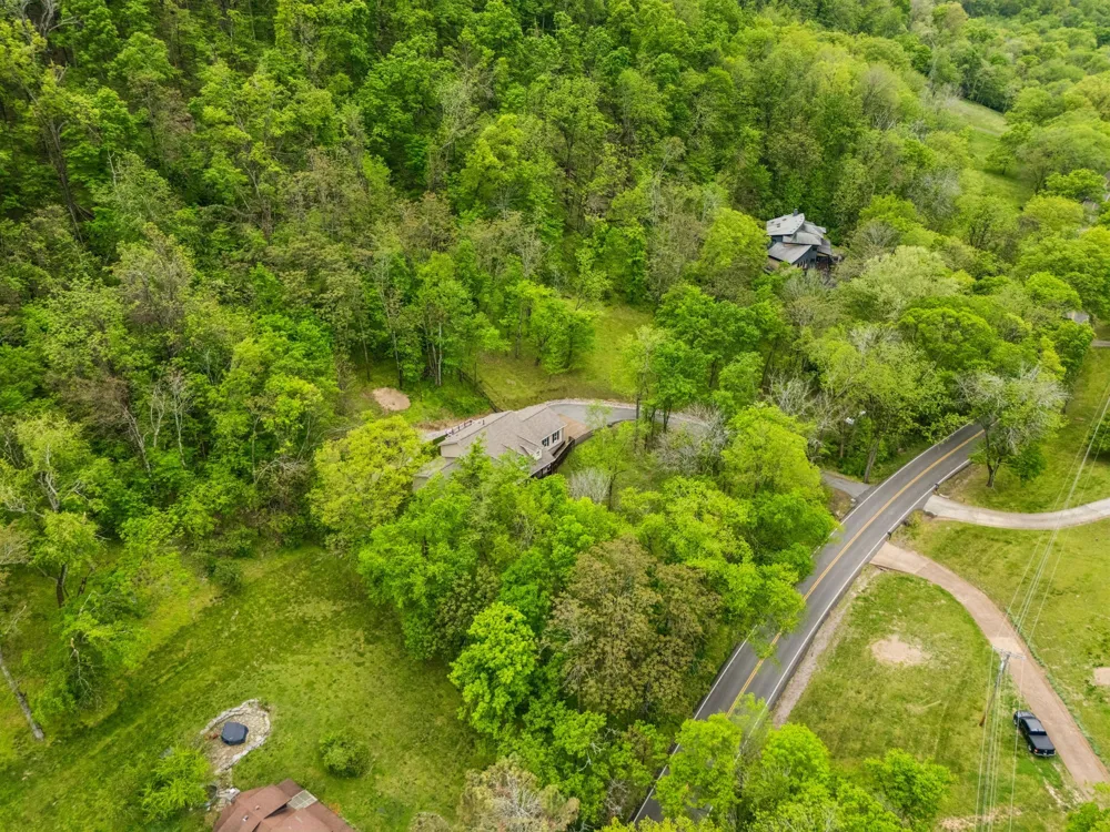 2288 N Berrys Chapel Rd Franklin, TN 37069