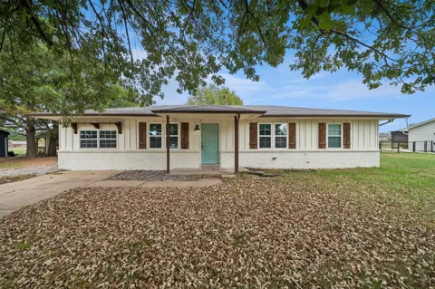 4111 W Sunset Lane