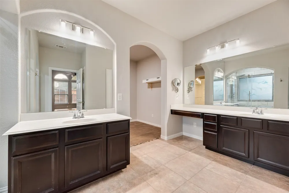 1114 Eastwick Drive Roanoke, TX 76262