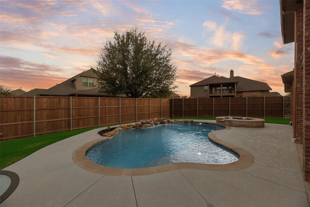 1114 Eastwick Drive Roanoke, TX 76262