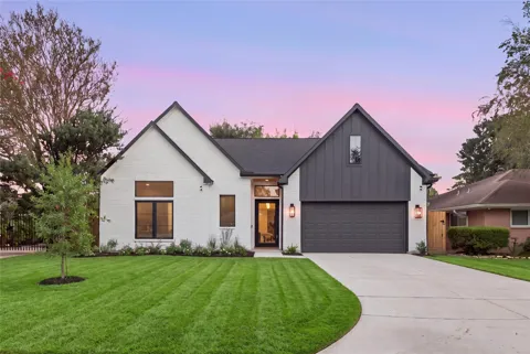 2023 Viking Drive