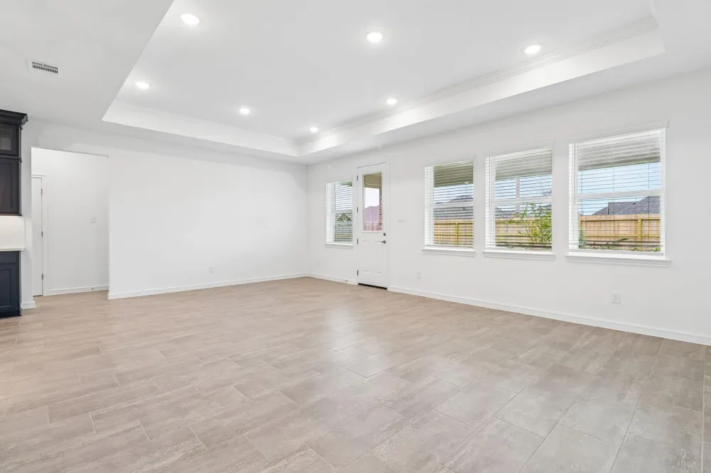 11822 Old Fashion Circle Mont Belvieu, TX 77535