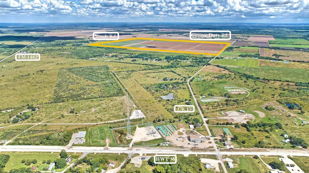 2015 County Road 15 Damon, TX 77430