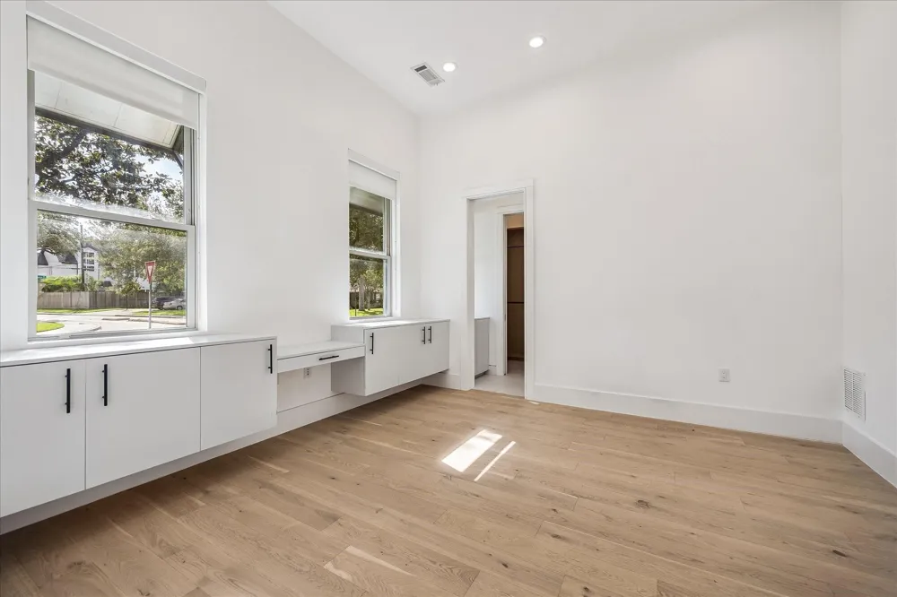 1601 Pine Chase Drive Houston, TX 77055