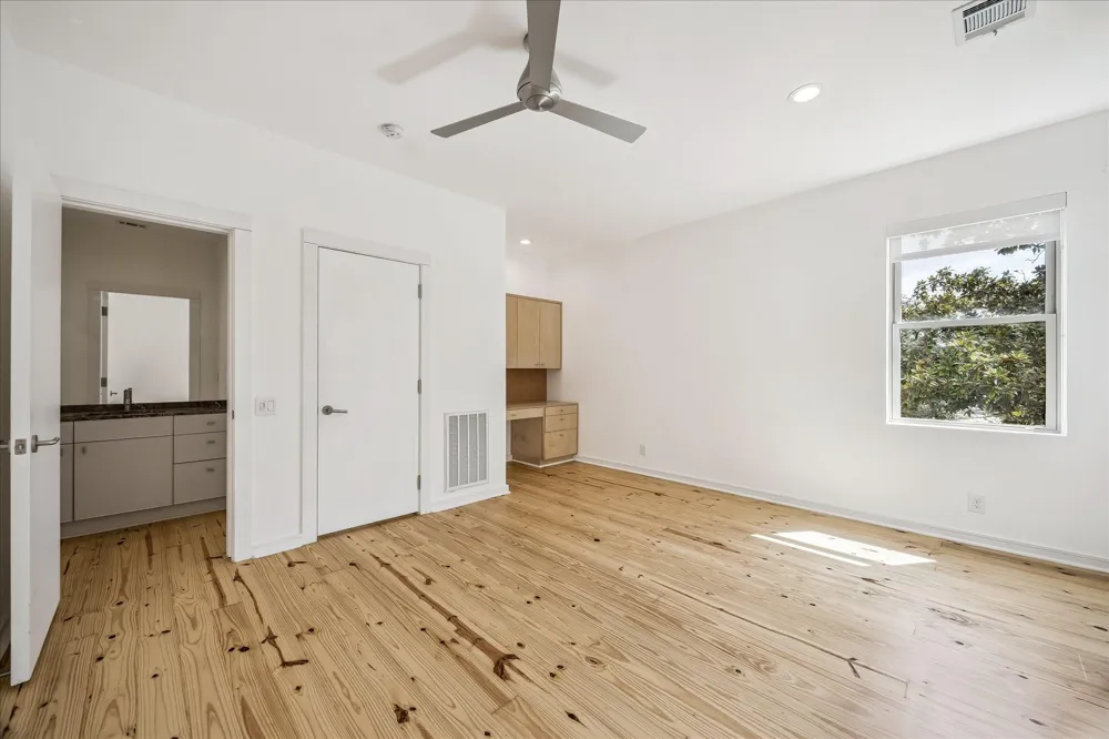 1601 Pine Chase Drive Houston, TX 77055
