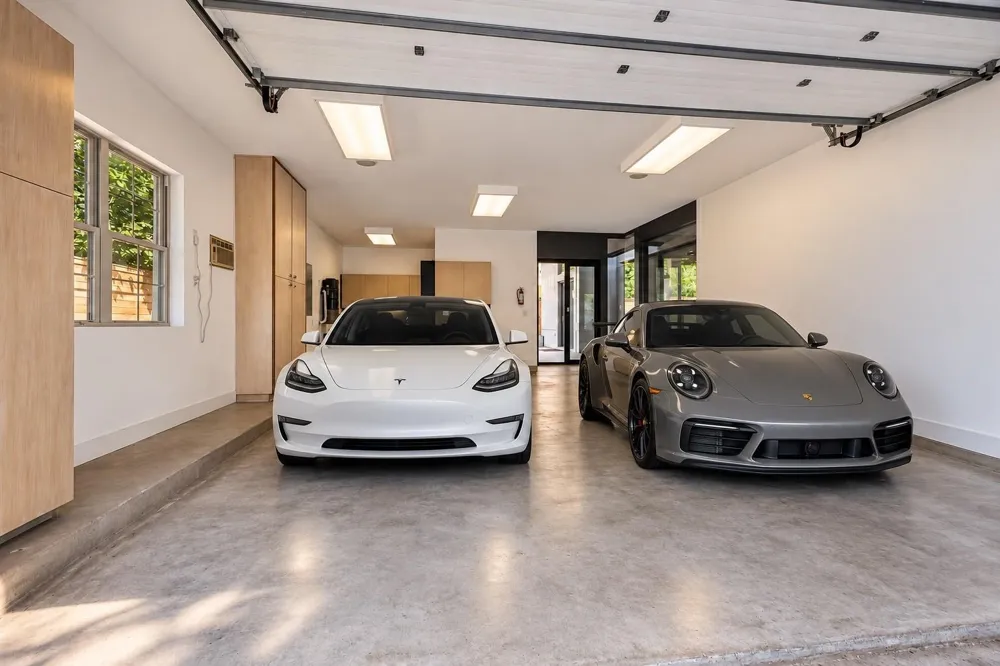 1601 Pine Chase Drive Houston, TX 77055