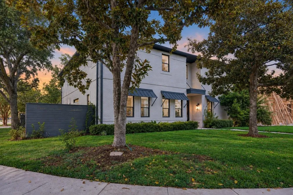 1601 Pine Chase Drive Houston, TX 77055