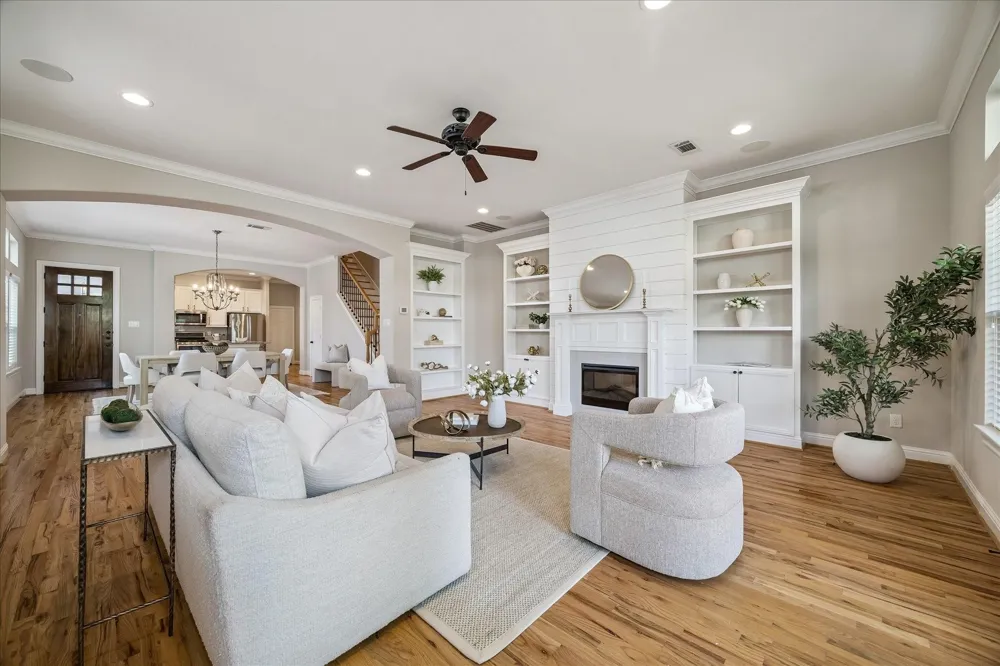 1013 E 27th Street Houston, TX 77009