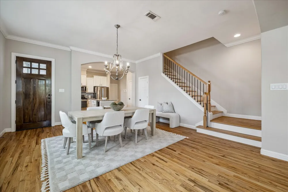 1013 E 27th Street Houston, TX 77009
