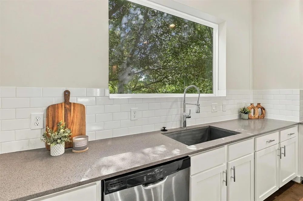 4816 Martin Oaks Lane Houston, TX 77018