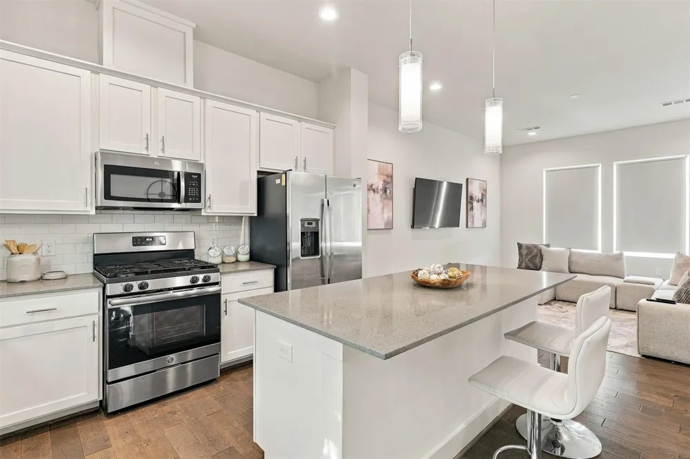 4816 Martin Oaks Lane Houston, TX 77018