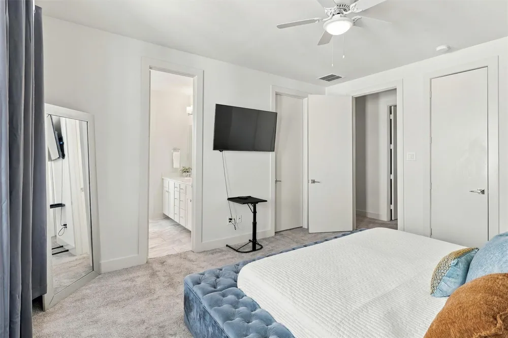 4816 Martin Oaks Lane Houston, TX 77018