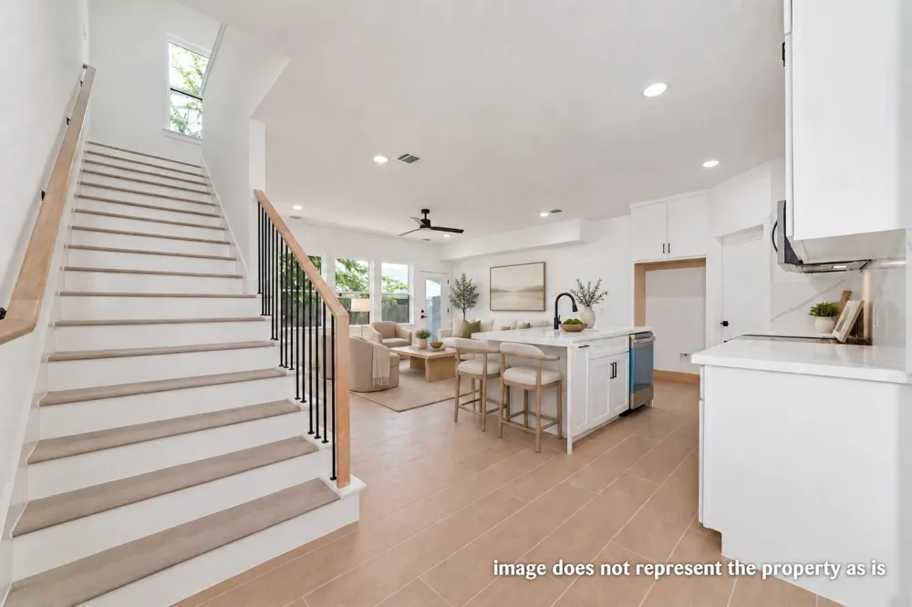 1811 N Spring Dr #7 Houston, TX 77373