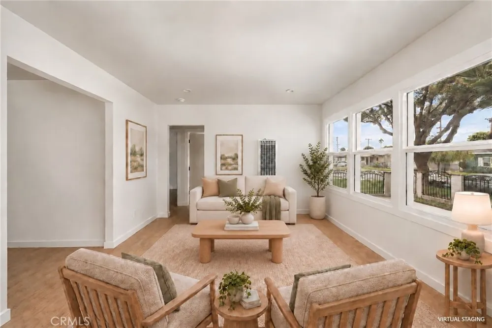 1339 W Magnolia Compton, CA 90220