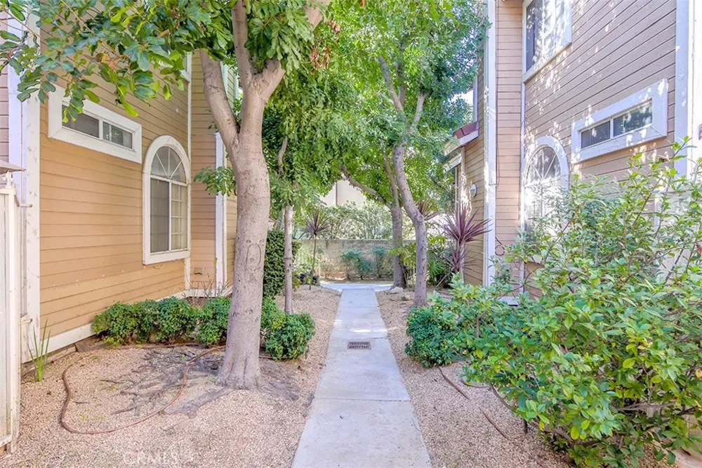 331 Genoa #E Monrovia, CA 91016