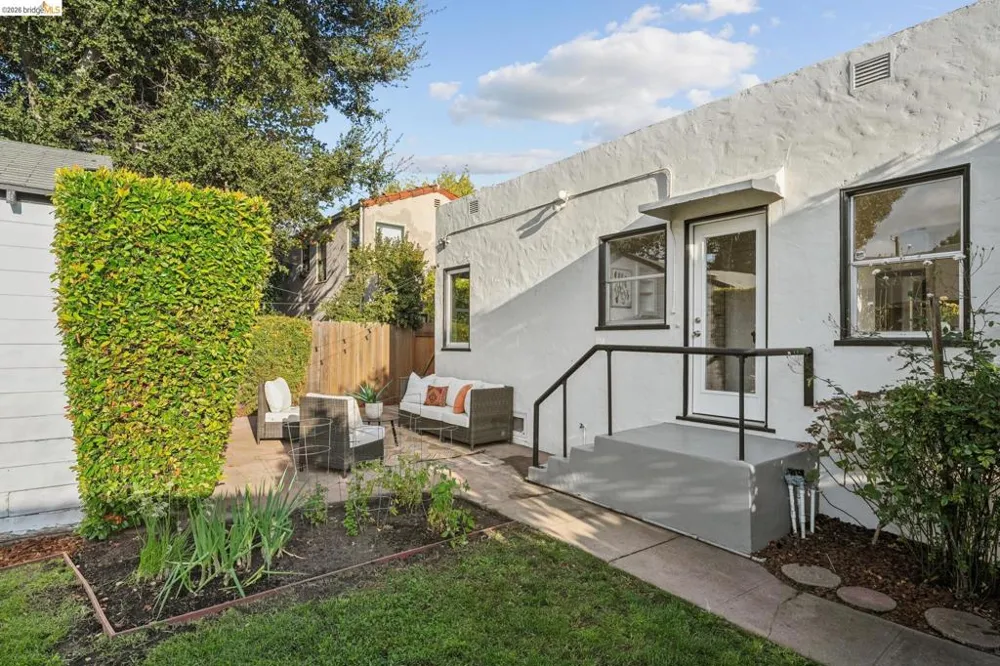 934 Estudillo Ave San Leandro, CA 94577
