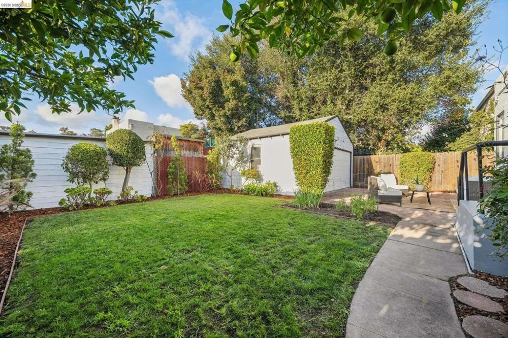 934 Estudillo Ave San Leandro, CA 94577
