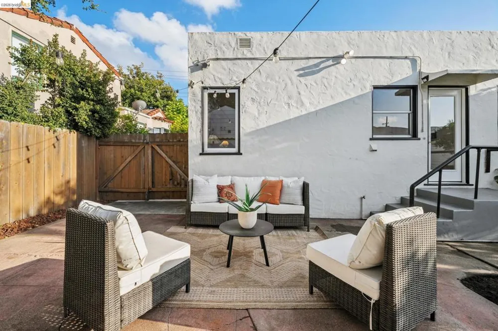 934 Estudillo Ave San Leandro, CA 94577