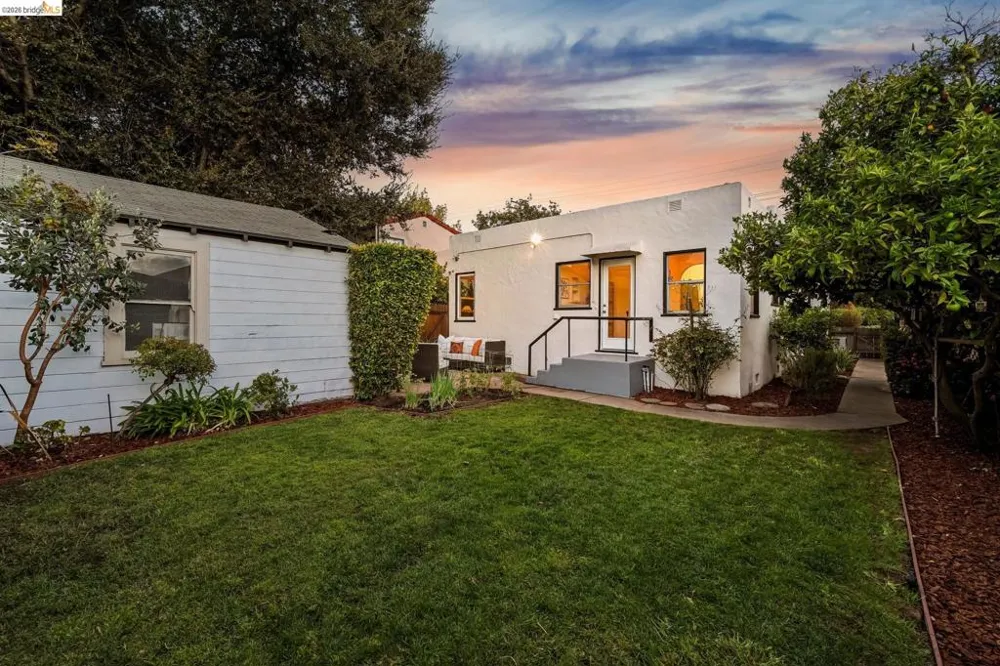 934 Estudillo Ave San Leandro, CA 94577