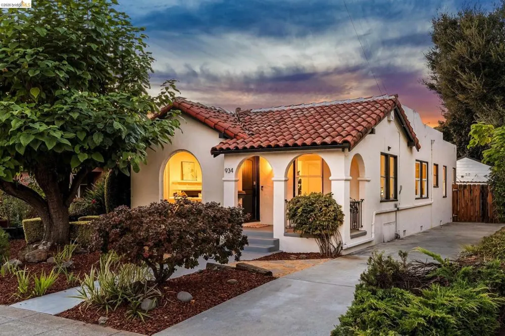 934 Estudillo Ave San Leandro, CA 94577