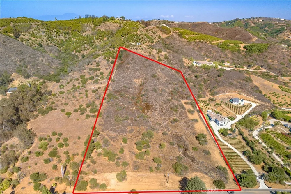 Via Vaquero Road Temecula, CA 92590