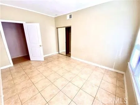 6743 Tujunga Avenue North Hollywood, CA 91606