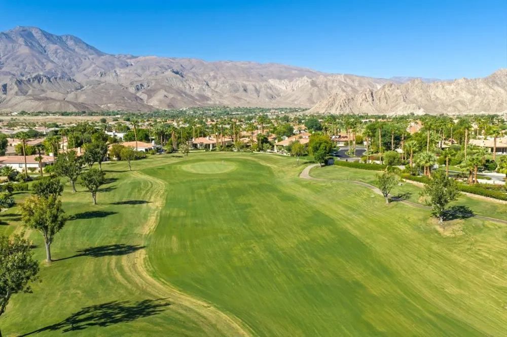 57365 Spanish Hills Lane La Quinta, CA 92253