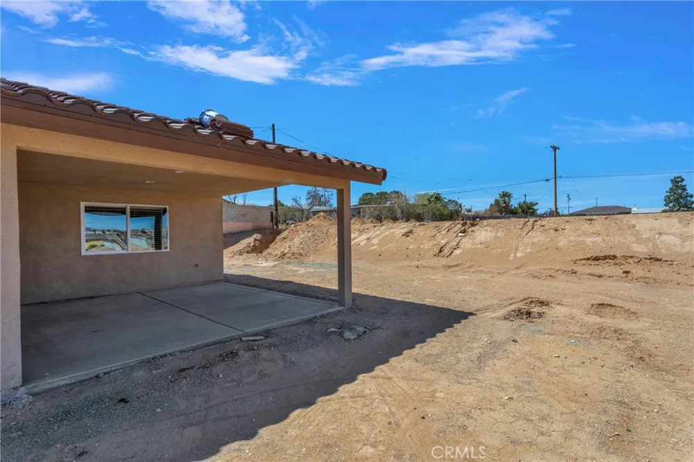 1220 Savanna Drive Barstow, CA 92311