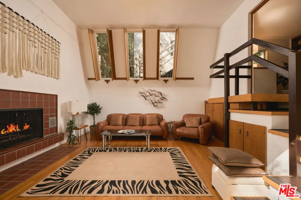 395 Loma Media Road Santa Barbara, CA 93103