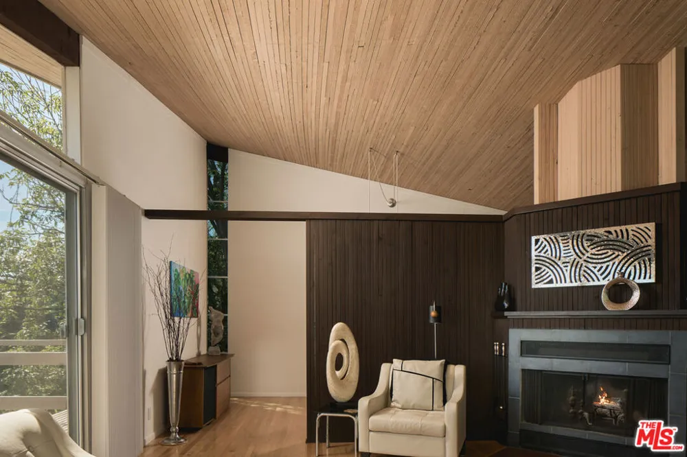 395 Loma Media Road Santa Barbara, CA 93103