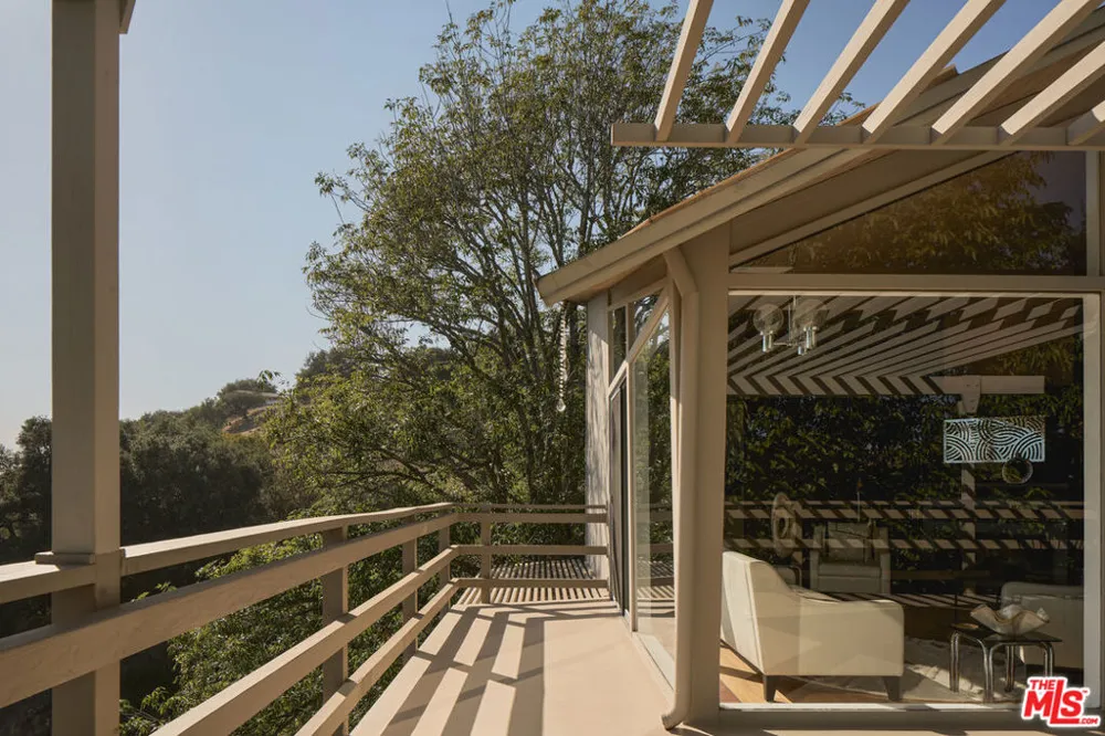 395 Loma Media Road Santa Barbara, CA 93103