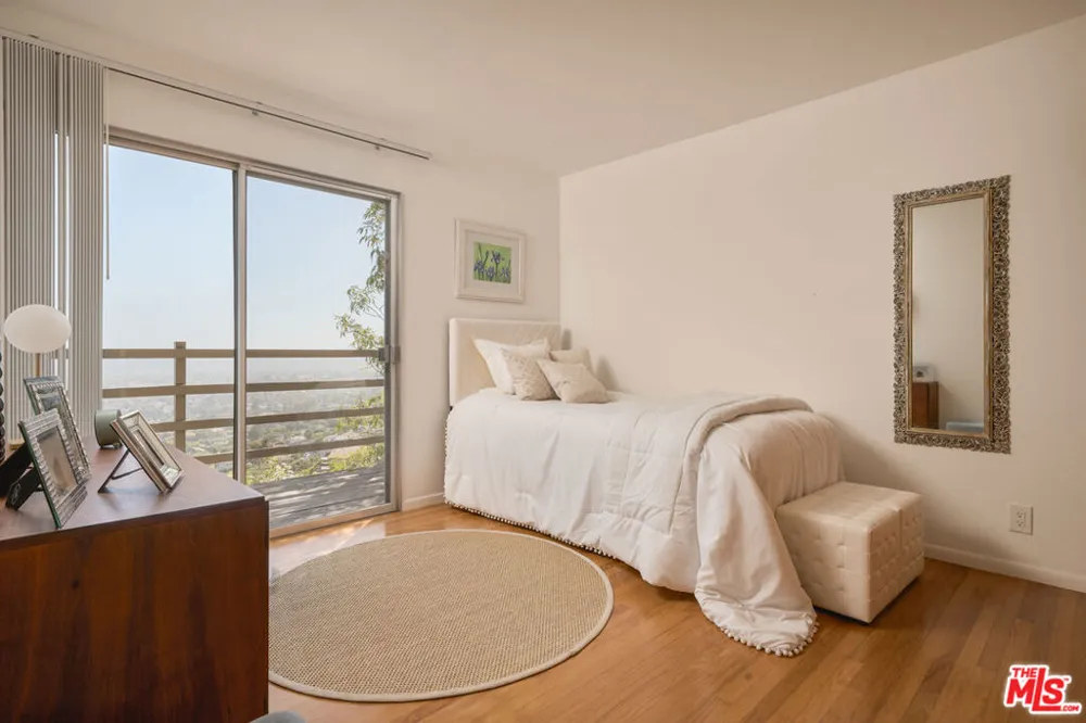395 Loma Media Road Santa Barbara, CA 93103