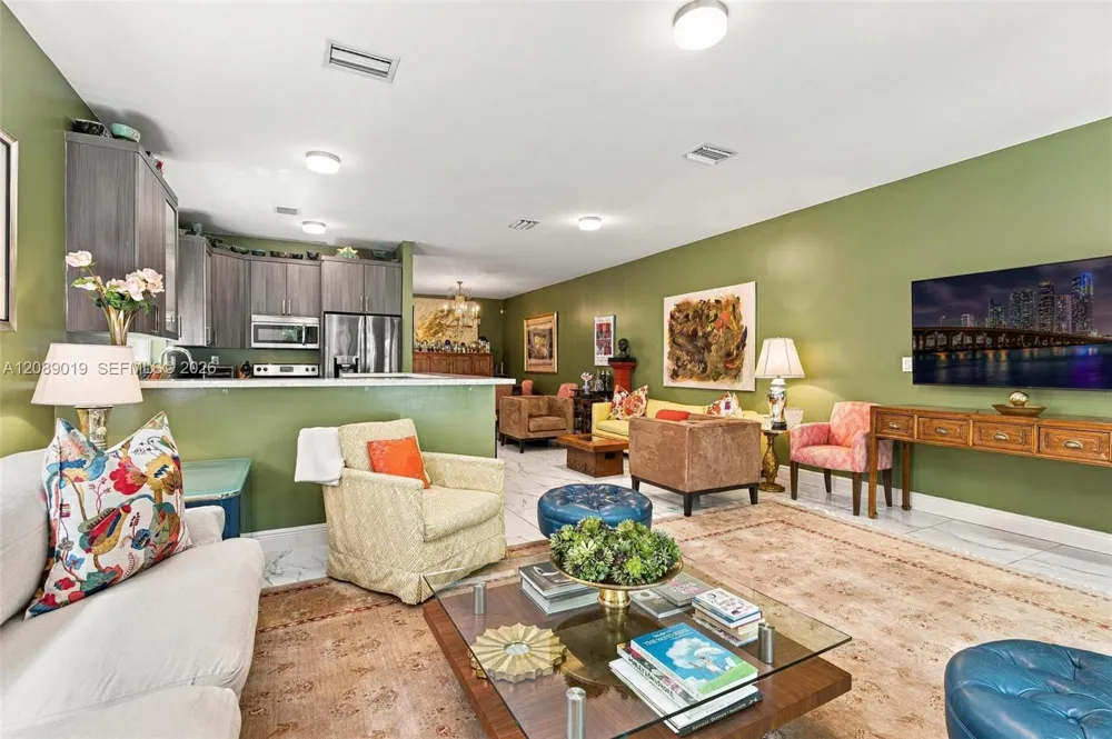 3139 Hibiscus St #3139 Miami, FL 33133