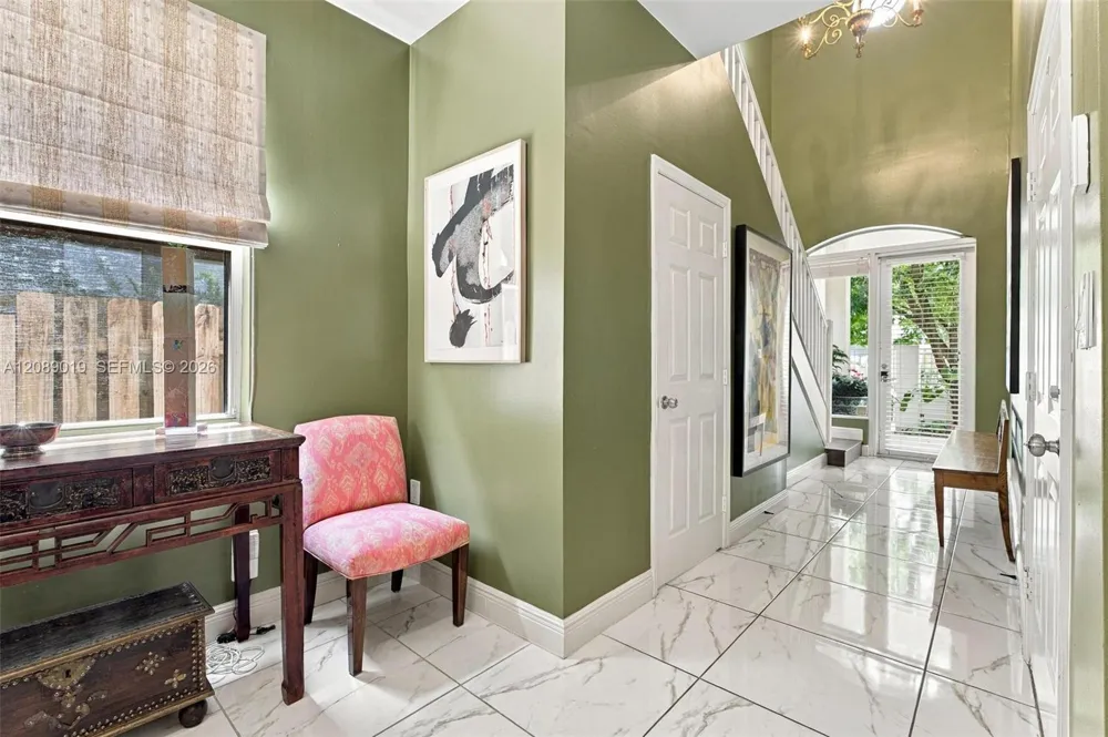 3139 Hibiscus St #3139 Miami, FL 33133