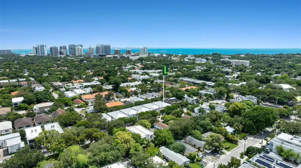 3139 Hibiscus St #3139 Miami, FL 33133