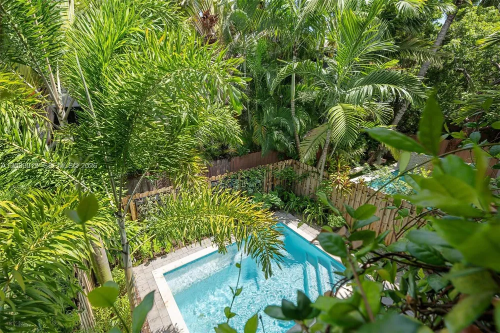 3139 Hibiscus St #3139 Miami, FL 33133